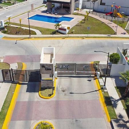 Hermosa Y Acogedora Casa En Comunidad Privada Mazatlán Exterior foto